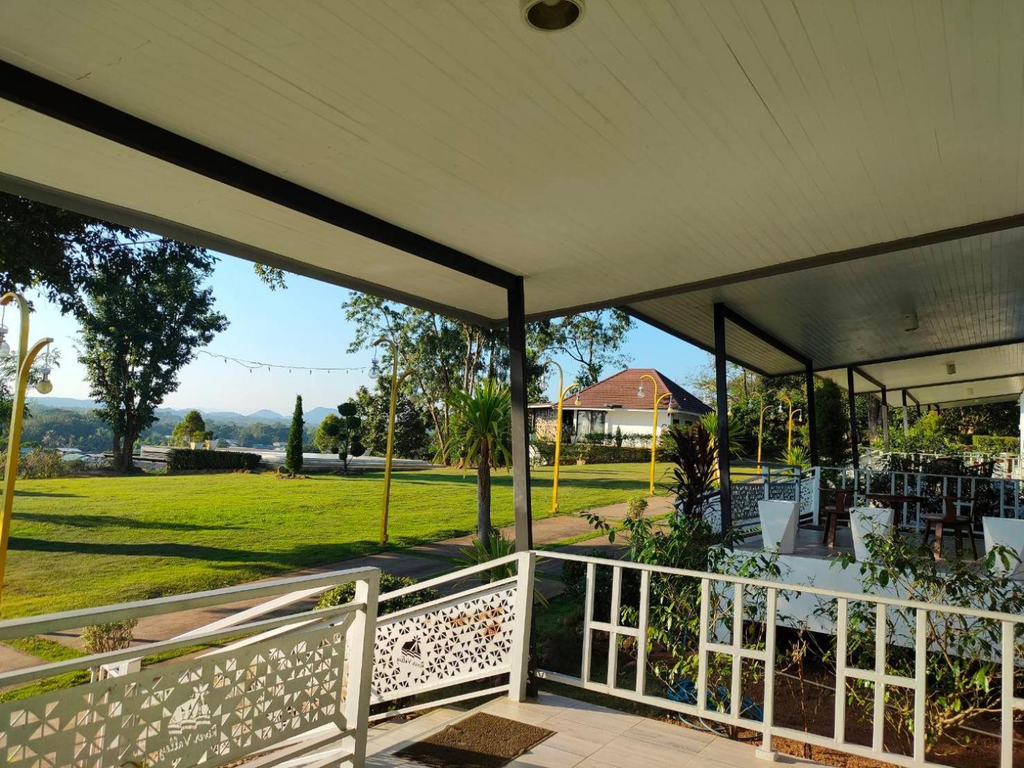 River Valley Resort แอทน่าน Eksteriør bilde